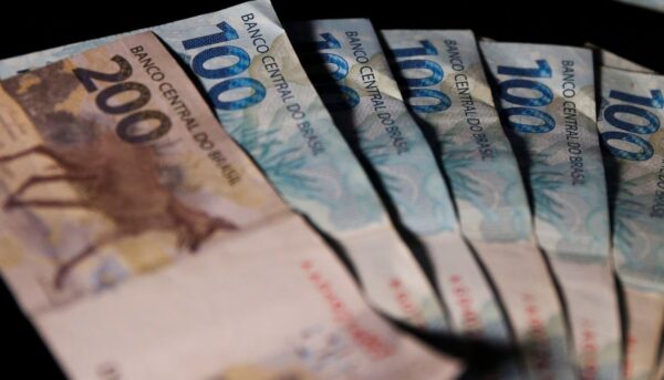 Entra em vigor lei sobre limitação para compensação tributária