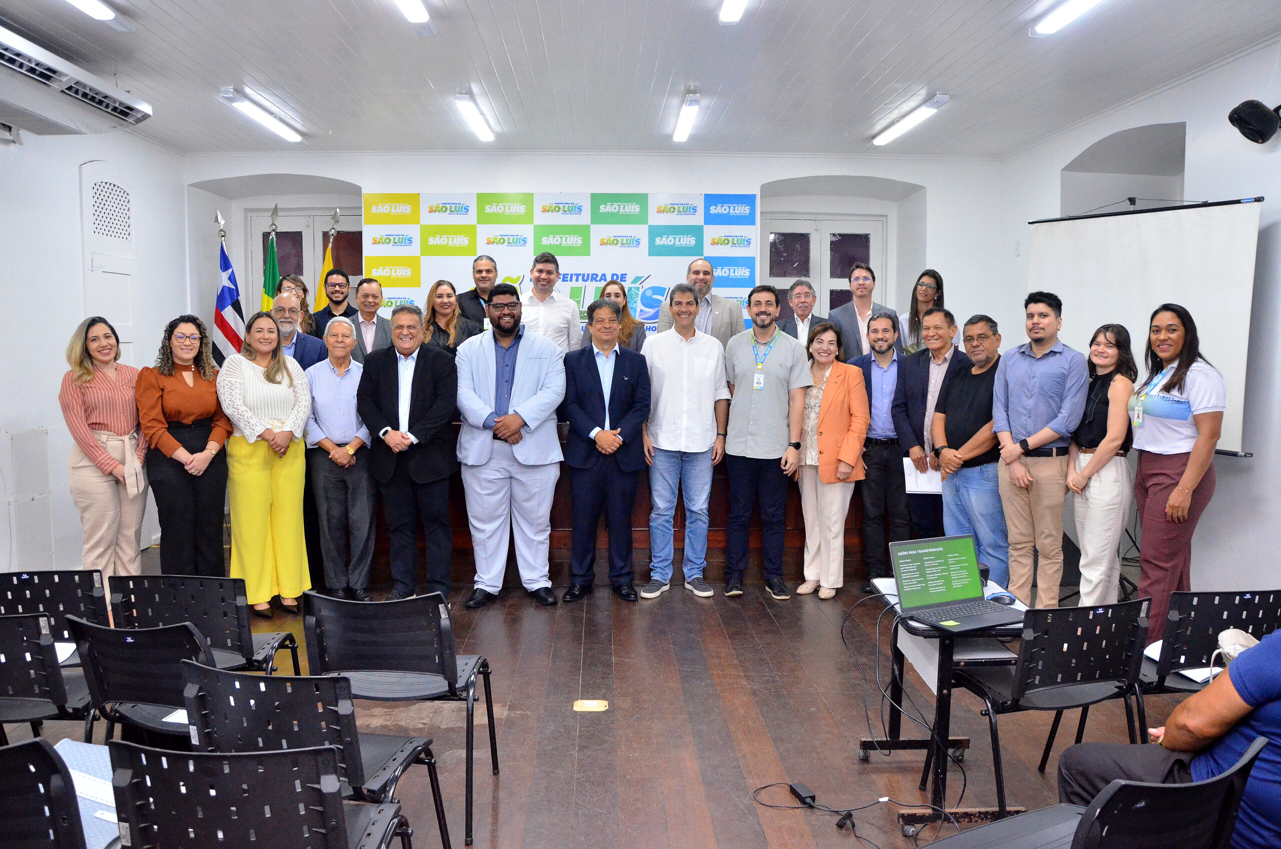 CRCMA integra cerimônia de posse da nova Diretoria do COMDES para o biênio 2025–2026